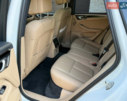 Білий Порше Масан, об'ємом двигуна 3 л та пробігом 29 тис. км за 45000 $, фото 38 на Automoto.ua