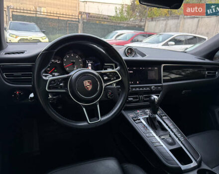Белый Порше Масан, объемом двигателя 3 л и пробегом 67 тыс. км за 37000 $, фото 11 на Automoto.ua