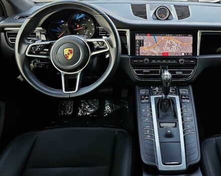 Белый Порше Масан, объемом двигателя 2 л и пробегом 25 тыс. км за 27800 $, фото 6 на Automoto.ua