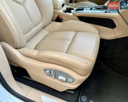 Білий Порше Масан, об'ємом двигуна 3 л та пробігом 29 тис. км за 45000 $, фото 35 на Automoto.ua