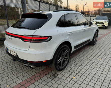 Белый Порше Масан, объемом двигателя 3 л и пробегом 67 тыс. км за 37000 $, фото 2 на Automoto.ua