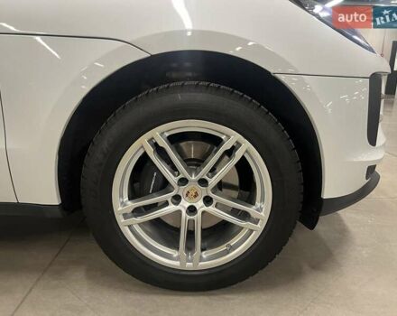 Белый Порше Масан, объемом двигателя 1.98 л и пробегом 31 тыс. км за 55302 $, фото 18 на Automoto.ua