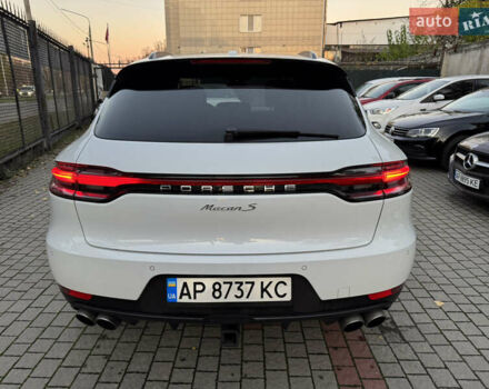 Белый Порше Масан, объемом двигателя 3 л и пробегом 67 тыс. км за 37000 $, фото 3 на Automoto.ua