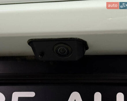 Белый Порше Масан, объемом двигателя 2.89 л и пробегом 3 тыс. км за 72000 $, фото 33 на Automoto.ua