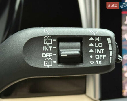 Белый Порше Масан, объемом двигателя 1.98 л и пробегом 37 тыс. км за 69000 $, фото 69 на Automoto.ua