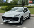 Белый Порше Масан, объемом двигателя 1.98 л и пробегом 35 тыс. км за 67500 $, фото 2 на Automoto.ua
