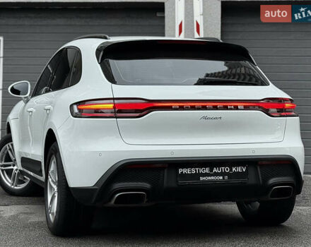 Белый Порше Масан, объемом двигателя 1.98 л и пробегом 37 тыс. км за 69000 $, фото 27 на Automoto.ua