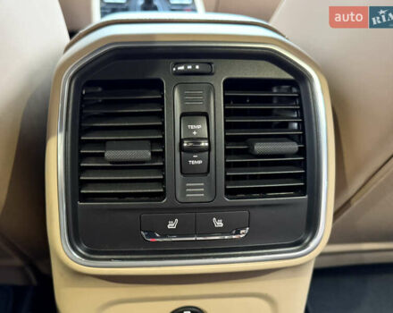 Порше Масан 2023 у Києві на Automoto.ua Білий Порше Масан, об'ємом двигуна 1.98 л та пробігом 37 тис. км за 68000 $, фото 60 на Automoto.ua