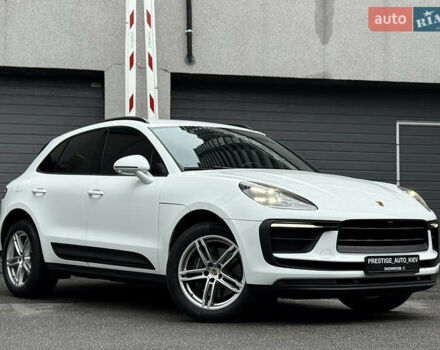 Белый Порше Масан, объемом двигателя 1.98 л и пробегом 37 тыс. км за 69000 $, фото 3 на Automoto.ua