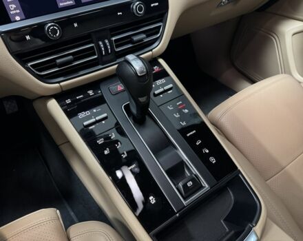 Білий Порше Масан, об'ємом двигуна 2 л та пробігом 37 тис. км за 68000 $, фото 7 на Automoto.ua