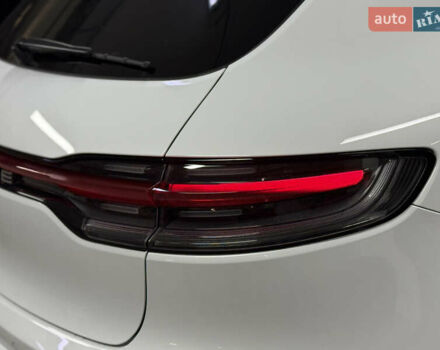 Белый Порше Масан, объемом двигателя 2.89 л и пробегом 3 тыс. км за 72000 $, фото 29 на Automoto.ua