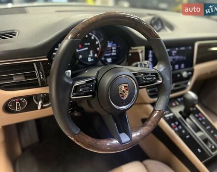 Белый Порше Масан, объемом двигателя 1.98 л и пробегом 14 тыс. км за 67420 $, фото 29 на Automoto.ua