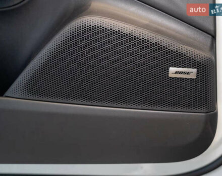 Білий Порше Масан, об'ємом двигуна 0 л та пробігом 17 тис. км за 87800 $, фото 17 на Automoto.ua