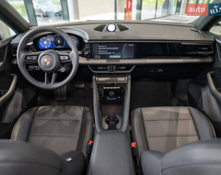 Білий Порше Масан, об'ємом двигуна 0 л та пробігом 17 тис. км за 87800 $, фото 14 на Automoto.ua