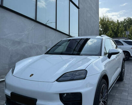 Белый Порше Масан, объемом двигателя 0 л и пробегом 17 тыс. км за 86800 $, фото 6 на Automoto.ua