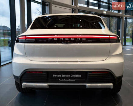 Білий Порше Масан, об'ємом двигуна 0 л та пробігом 17 тис. км за 87800 $, фото 9 на Automoto.ua