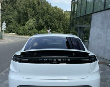 Белый Порше Масан, объемом двигателя 0 л и пробегом 17 тыс. км за 86800 $, фото 15 на Automoto.ua