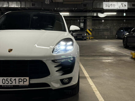 Белый Порше Масан, объемом двигателя 3 л и пробегом 149 тыс. км за 27500 $, фото 1 на Automoto.ua