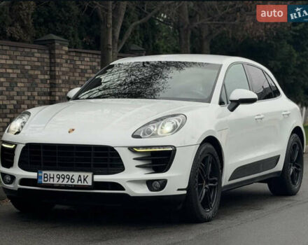 Белый Порше Масан, объемом двигателя 3 л и пробегом 141 тыс. км за 22000 $, фото 1 на Automoto.ua