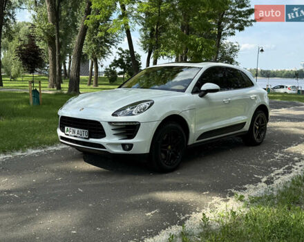 Белый Порше Масан, объемом двигателя 2 л и пробегом 90 тыс. км за 34950 $, фото 1 на Automoto.ua