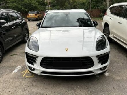 Белый Порше Масан, объемом двигателя 2 л и пробегом 178 тыс. км за 25000 $, фото 1 на Automoto.ua