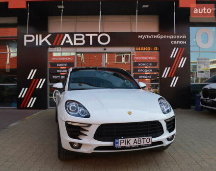 Белый Порше Масан, объемом двигателя 3 л и пробегом 88 тыс. км за 31900 $, фото 1 на Automoto.ua