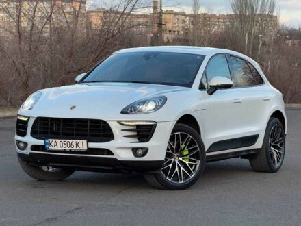 Білий Порше Масан, об'ємом двигуна 2 л та пробігом 50 тис. км за 30200 $, фото 1 на Automoto.ua