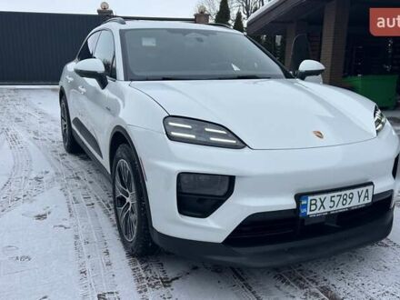 Білий Порше Масан, об'ємом двигуна 0 л та пробігом 8 тис. км за 78000 $, фото 1 на Automoto.ua