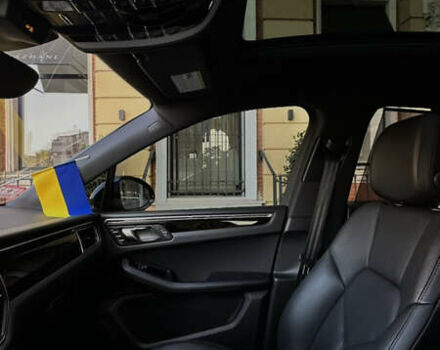 Бежевый Порше Масан, объемом двигателя 3 л и пробегом 93 тыс. км за 33500 $, фото 10 на Automoto.ua