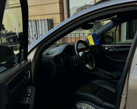 Бежевый Порше Масан, объемом двигателя 3 л и пробегом 93 тыс. км за 33500 $, фото 19 на Automoto.ua