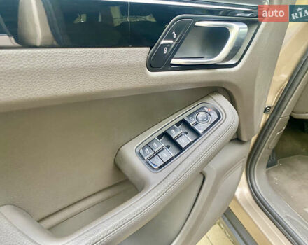 Бежевий Порше Масан, об'ємом двигуна 1.98 л та пробігом 53 тис. км за 39500 $, фото 9 на Automoto.ua