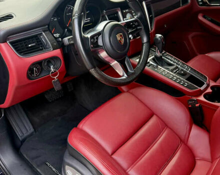 Чорний Порше Масан, об'ємом двигуна 3.6 л та пробігом 89 тис. км за 30000 $, фото 7 на Automoto.ua