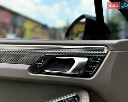 Черный Порше Масан, объемом двигателя 3.6 л и пробегом 145 тыс. км за 26500 $, фото 27 на Automoto.ua