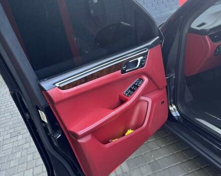 Чорний Порше Масан, об'ємом двигуна 2.97 л та пробігом 178 тис. км за 32000 $, фото 11 на Automoto.ua