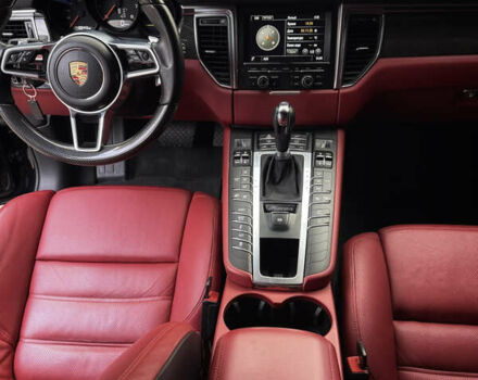 Чорний Порше Масан, об'ємом двигуна 3.6 л та пробігом 89 тис. км за 32000 $, фото 11 на Automoto.ua