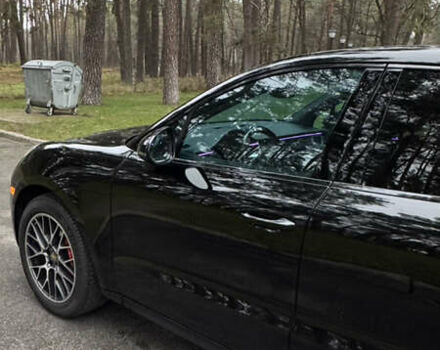 Черный Порше Масан, объемом двигателя 3.6 л и пробегом 109 тыс. км за 32500 $, фото 3 на Automoto.ua