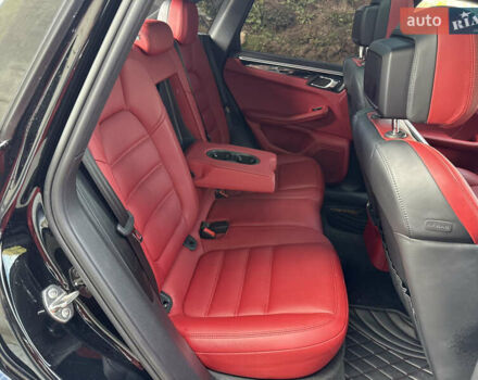 Черный Порше Масан, объемом двигателя 3 л и пробегом 179 тыс. км за 28900 $, фото 38 на Automoto.ua