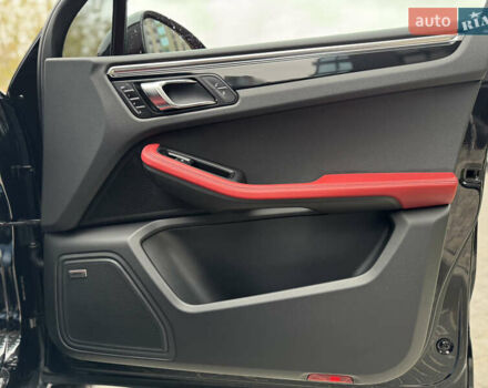 Черный Порше Масан, объемом двигателя 3 л и пробегом 109 тыс. км за 29000 $, фото 36 на Automoto.ua