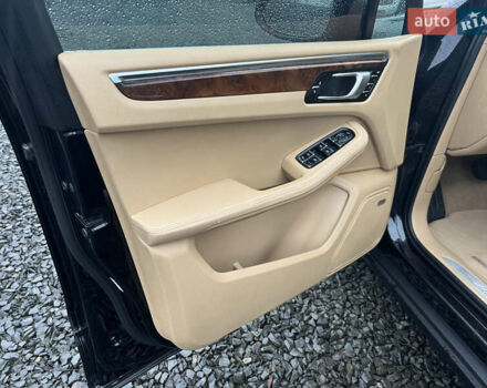 Чорний Порше Масан, об'ємом двигуна 3 л та пробігом 273 тис. км за 18200 $, фото 17 на Automoto.ua