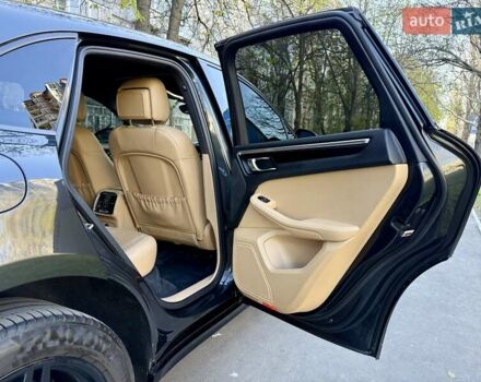 Черный Порше Масан, объемом двигателя 1.98 л и пробегом 137 тыс. км за 26900 $, фото 94 на Automoto.ua