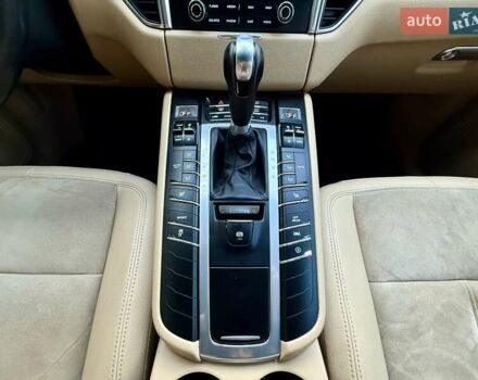 Черный Порше Масан, объемом двигателя 1.98 л и пробегом 137 тыс. км за 26900 $, фото 83 на Automoto.ua