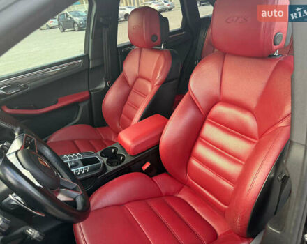 Черный Порше Масан, объемом двигателя 3 л и пробегом 118 тыс. км за 29900 $, фото 13 на Automoto.ua