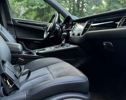 Чорний Порше Масан, об'ємом двигуна 1.98 л та пробігом 90 тис. км за 32000 $, фото 18 на Automoto.ua