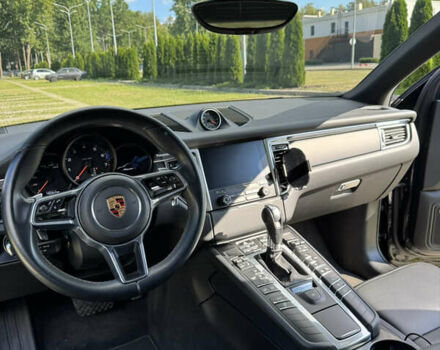 Черный Порше Масан, объемом двигателя 1.98 л и пробегом 56 тыс. км за 40000 $, фото 30 на Automoto.ua