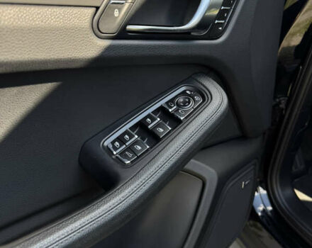 Черный Порше Масан, объемом двигателя 1.98 л и пробегом 56 тыс. км за 40000 $, фото 21 на Automoto.ua