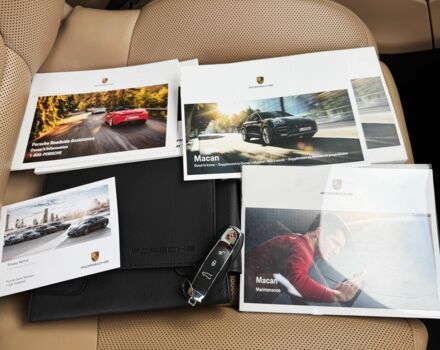 Черный Порше Масан, объемом двигателя 2 л и пробегом 113 тыс. км за 35700 $, фото 23 на Automoto.ua