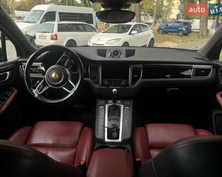 Порше Масан 2018 у Києві на Automoto.ua Чорний Порше Масан, об'ємом двигуна 1.98 л та пробігом 102 тис. км за 40000 $, фото 1 на Automoto.ua