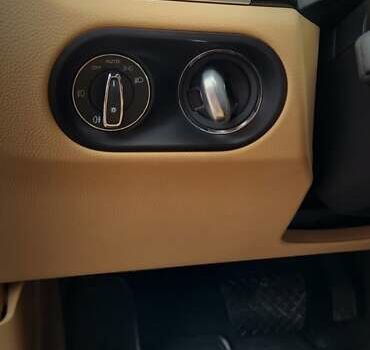 Порше Масан 2018 в Киеве на Automoto.ua Черный Порше Масан, объемом двигателя 1.98 л и пробегом 80 тыс. км за 33000 $, фото 12 на Automoto.ua