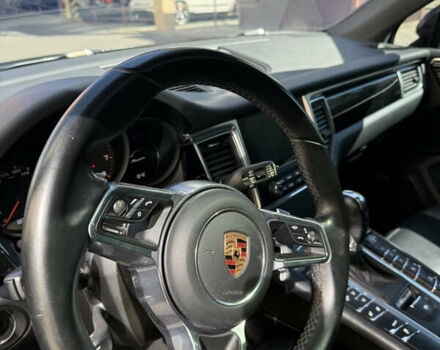 Черный Порше Масан, объемом двигателя 1.98 л и пробегом 85 тыс. км за 37000 $, фото 2 на Automoto.ua