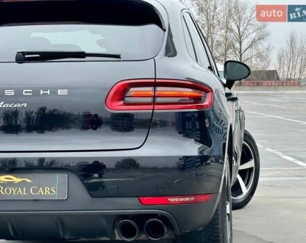 Черный Порше Масан, объемом двигателя 1.98 л и пробегом 104 тыс. км за 36999 $, фото 12 на Automoto.ua
